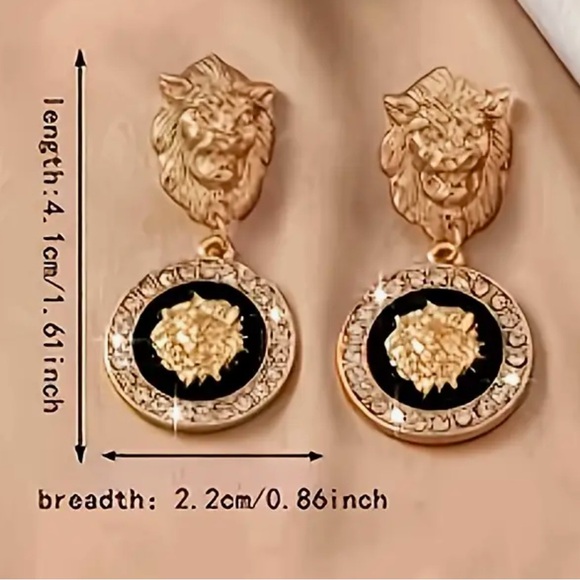 New Lion and Rhinestone Enamel Earrings - Picture 5 of 6